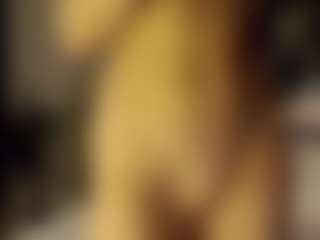 SeniseMorel's Live Sex Cam Show
