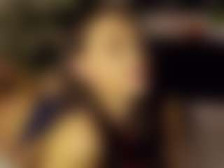 SeniseMorel's Live Sex Cam Show