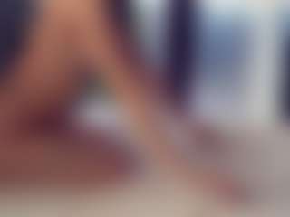 SeniseMorel's Live Sex Cam Show