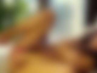 SeniseMorel's Live Sex Cam Show