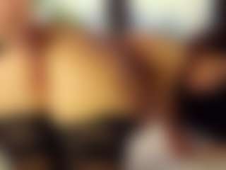 SeniseMorel's Live Sex Cam Show
