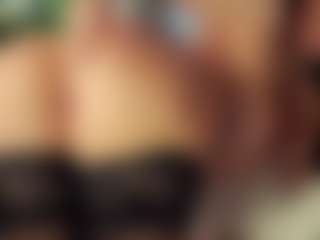 SeniseMorel's Live Sex Cam Show
