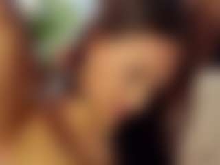 SeniseMorel's Live Sex Cam Show