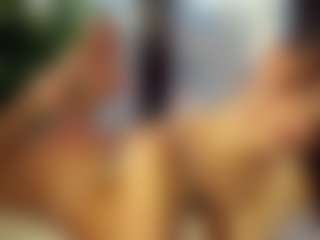 SeniseMorel's Live Sex Cam Show