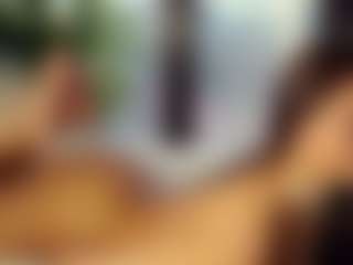 SeniseMorel's Live Sex Cam Show