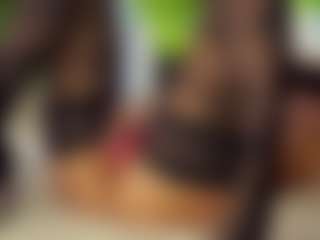 SeniseMorel's Live Sex Cam Show