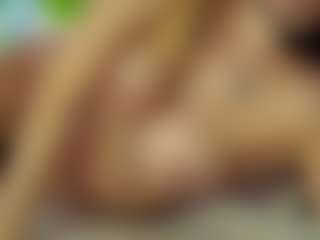 SeniseMorel's Live Sex Cam Show