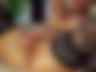 SeniseMorel's Live Sex Cam Show