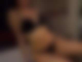 SeniseMorel's Live Sex Cam Show