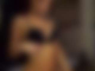 SeniseMorel's Live Sex Cam Show