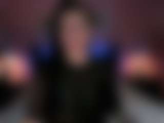 LannaFiannce MILF webcam performer live streaming