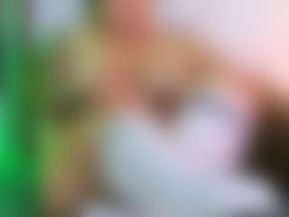 sarawolff's Live Sex Cam Show