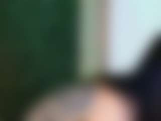 Live cam show with sarawolff - Gamer Toys on AdultVida.com