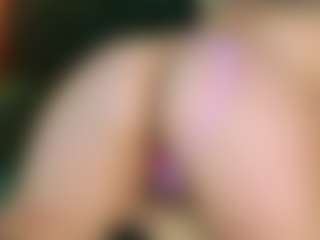 sarawolff's Live Sex Cam Show