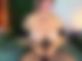 sarawolff's Live Sex Cam Show