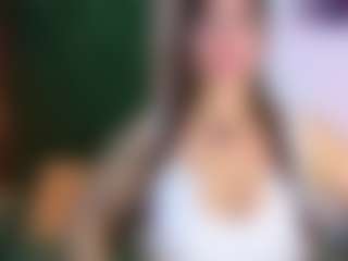 Live cam show with sarawolff - Role on Camsoda
