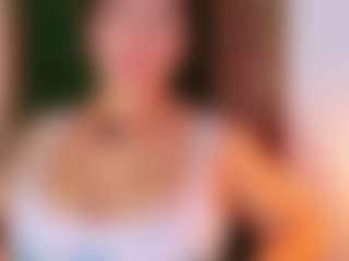 Live cam show with sarawolff - Virgin on Camiplay Live