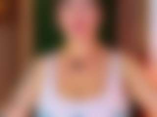 sarawolff's Live Sex Cam Show