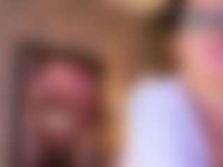 sarawolff's Live Sex Cam Show