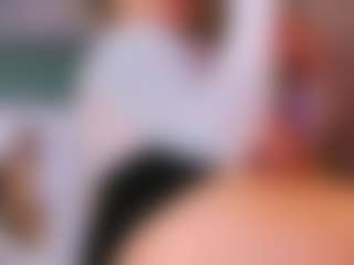 sarawolff's Live Sex Cam Show