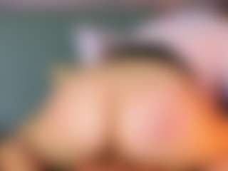 sarawolff's Live Sex Cam Show