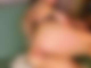 sarawolff's Live Sex Cam Show