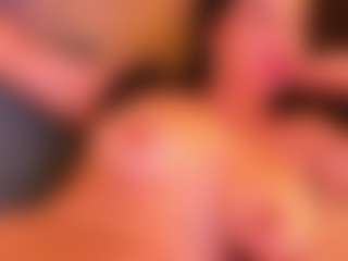 sarawolff's Live Sex Cam Show