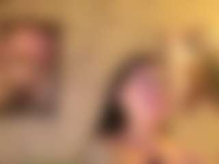 sarawolff's Live Sex Cam Show