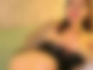sarawolff's Live Sex Cam Show