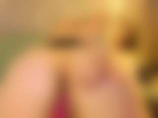 sarawolff's Live Sex Cam Show