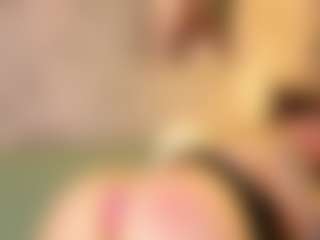 sarawolff's Live Sex Cam Show