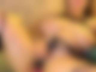 sarawolff's Live Sex Cam Show
