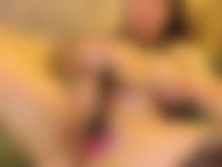sarawolff's Live Sex Cam Show
