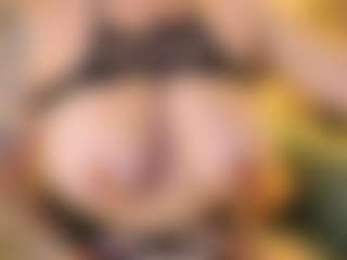 sarawolff's Live Sex Cam Show