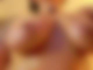 sarawolff's Live Sex Cam Show