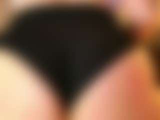 sarawolff's Live Sex Cam Show