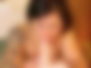 Live cam show with sarawolff - HD on livesuperchat.net