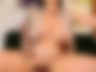 sarawolff's Live Sex Cam Show