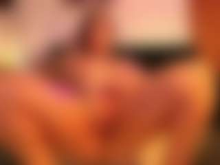 sarawolff's Live Sex Cam Show
