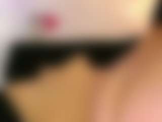 sarawolff's Live Sex Cam Show
