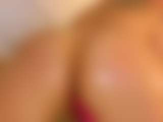 sarawolff's Live Sex Cam Show