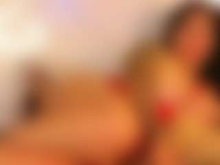 sarawolff's Live Sex Cam Show
