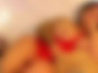 sarawolff's Live Sex Cam Show