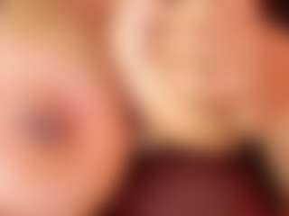 sarawolff's Live Sex Cam Show