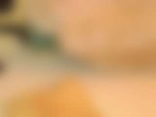 Live cam show with sarawolff - Spank on SpunkLive