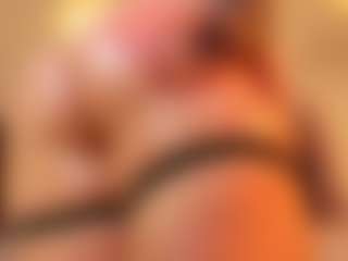 sarawolff's Live Sex Cam Show
