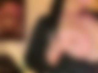 sarawolff's Live Sex Cam Show