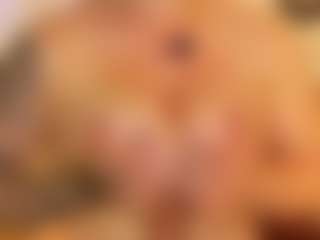 sarawolff's Live Sex Cam Show