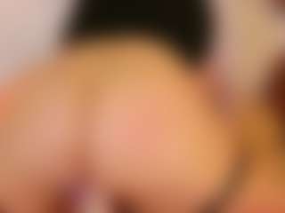 sarawolff's Live Sex Cam Show