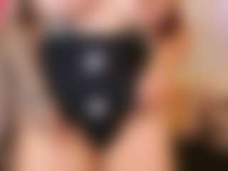 Live cam show with sarawolff - Gamer Red Hair on Camsoda